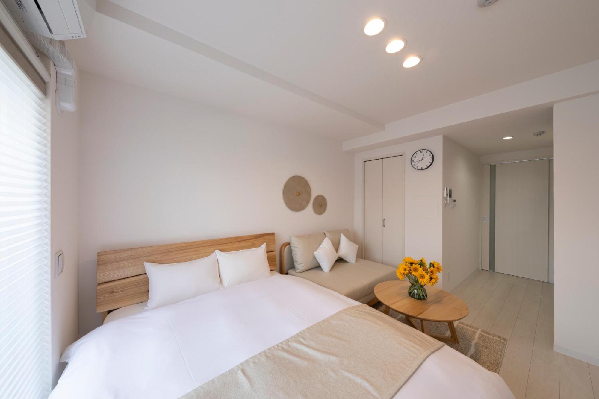 Shirakabanoyado - Nipponbashi 日本橋, 3 Mins Walk To Dendentown Aparthotel Osaka Bagian luar foto
