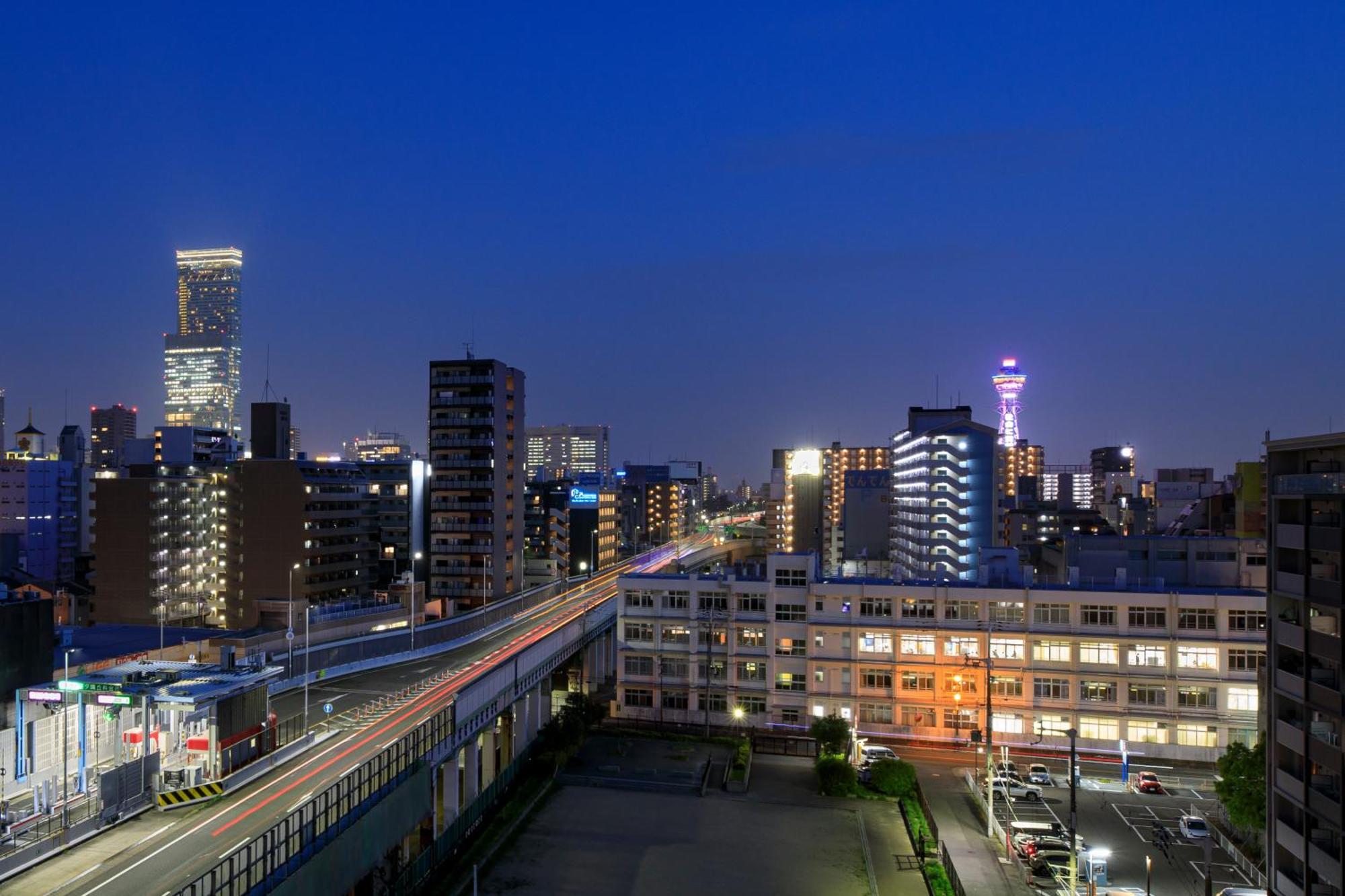 Shirakabanoyado - Nipponbashi 日本橋, 3 Mins Walk To Dendentown Aparthotel Osaka Bagian luar foto